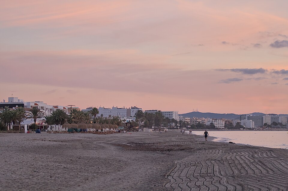 Playa d'en Bossa (Ibiza)