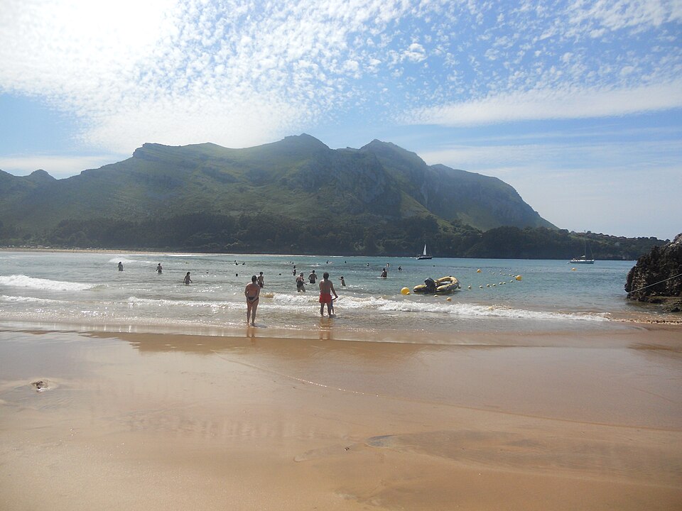 Playa de Arenillas (Castro-Urdiales)