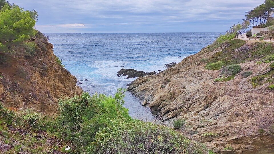 Platja del Racó del Bell Fons (Llansá)