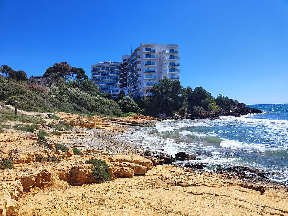 Caleta de les Roques Punxoses (Salou)