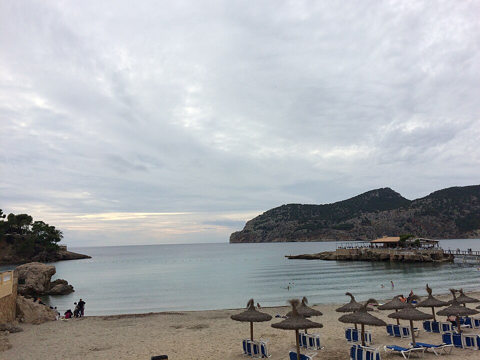 Platja del Camp de Mar (Andrach)