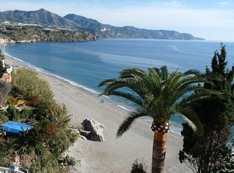 Playa del Carabeo (Nerja)