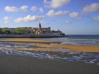 Playa de San Lorenzo (Gijón)