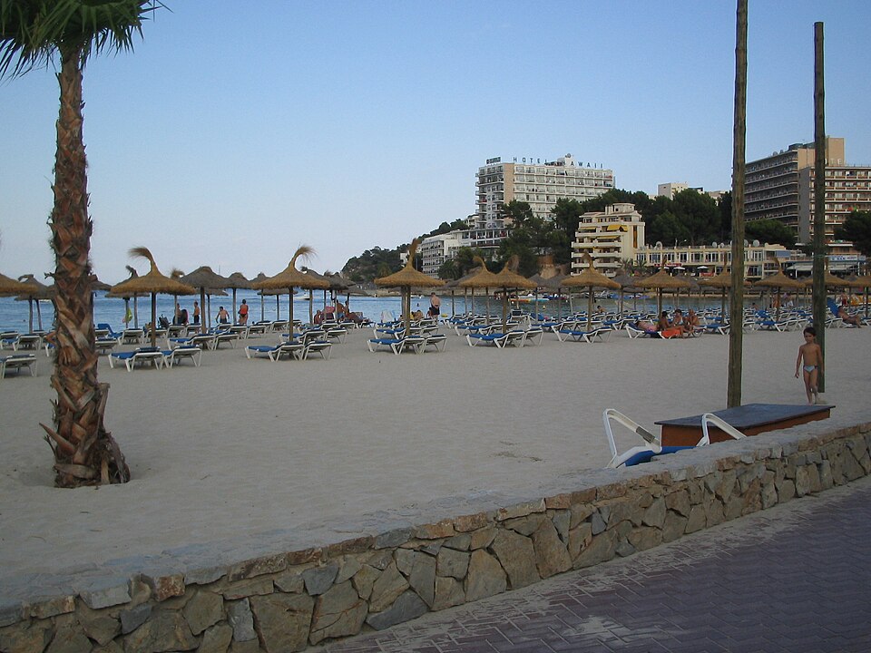 Palmanova beach (Calviá)