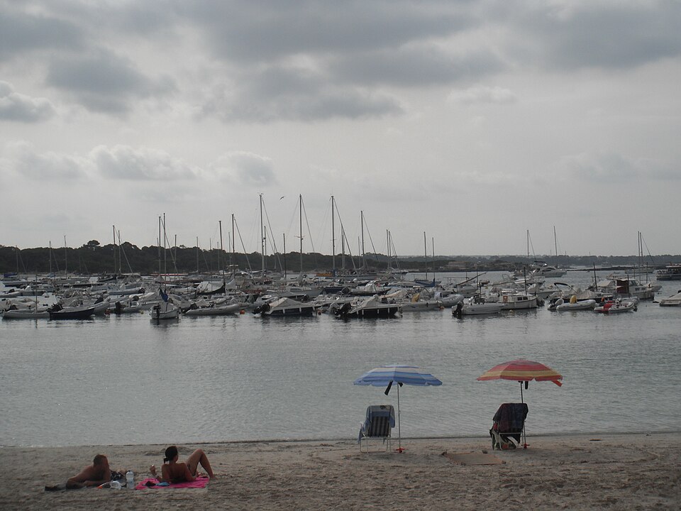 Es Port (Las Salinas)