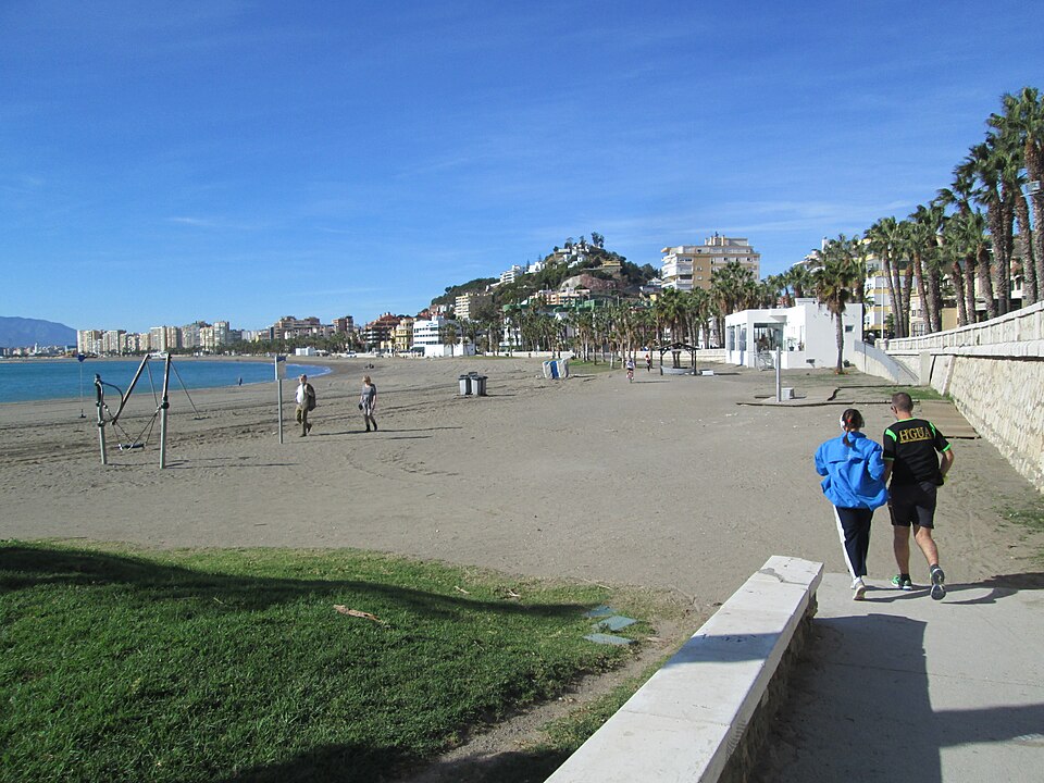 Playa de La Caleta (Distrito Este)